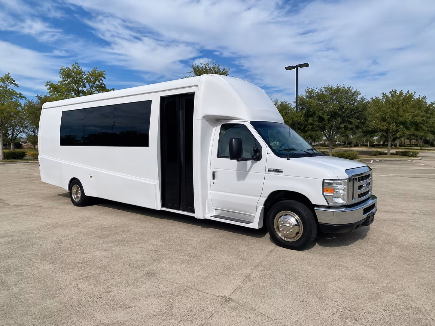 bellevue concert party bus rental