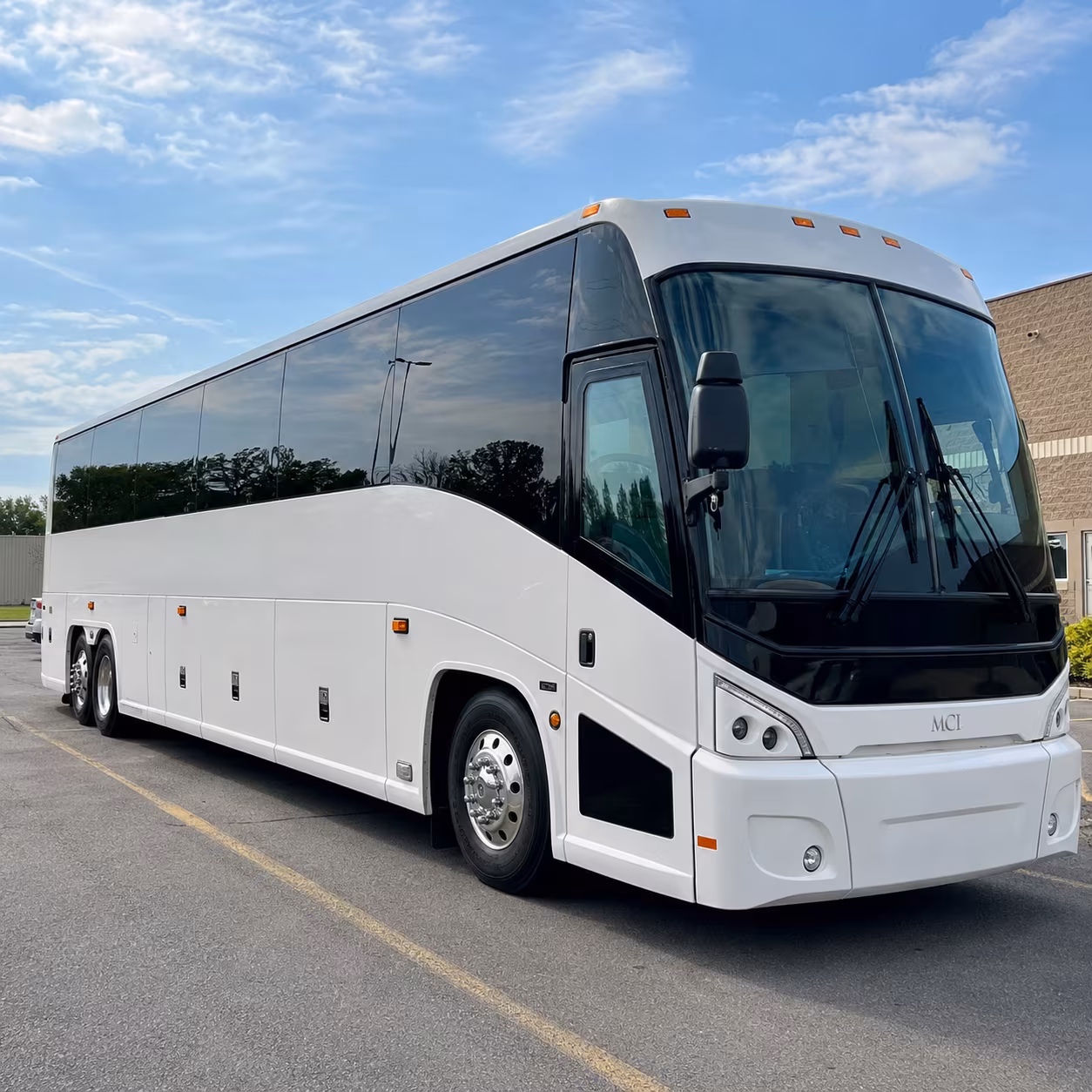charter buses for columbia valley and yakima wine tour transportation