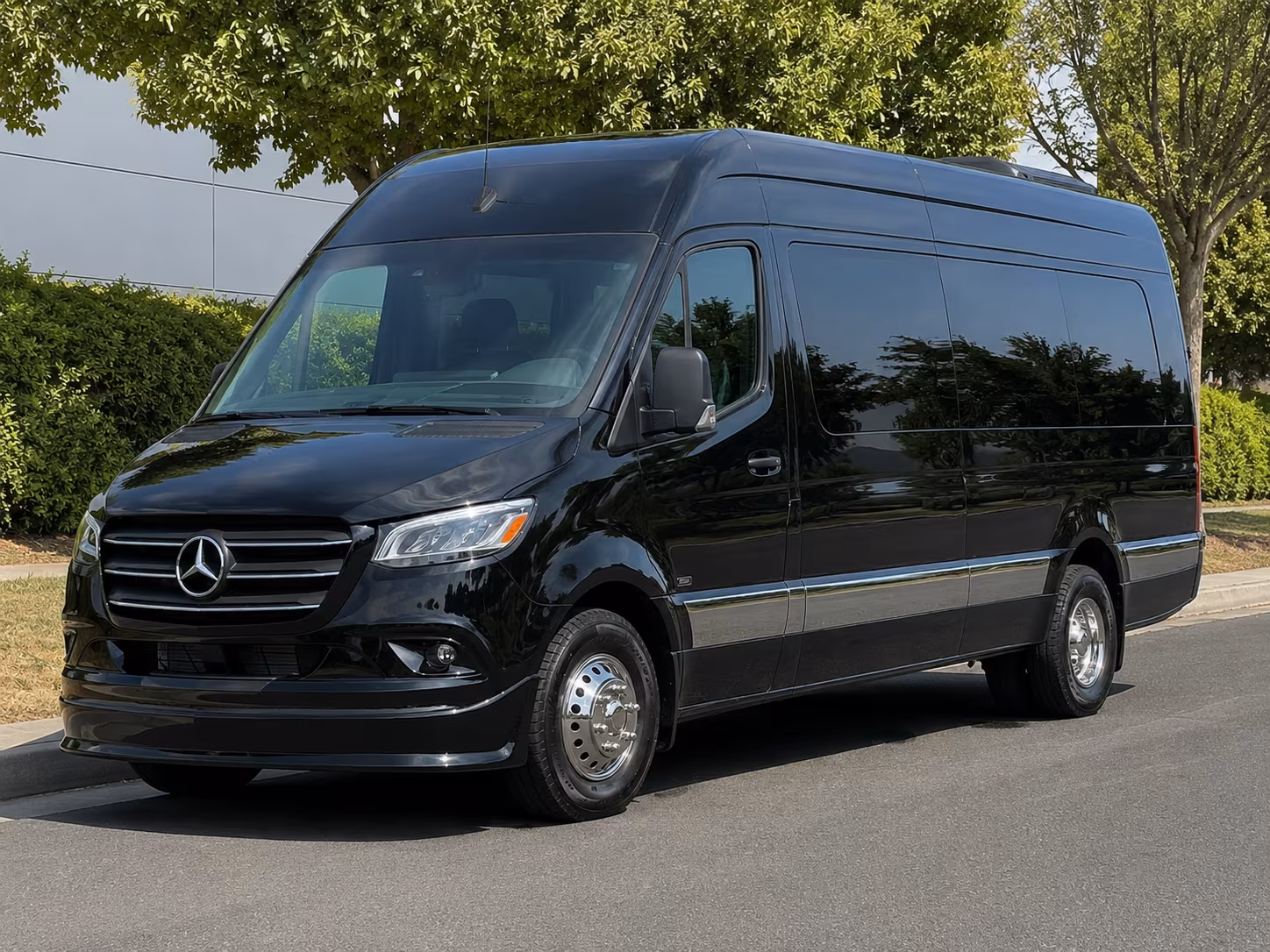 find and book transportation for your next airport transfer 2