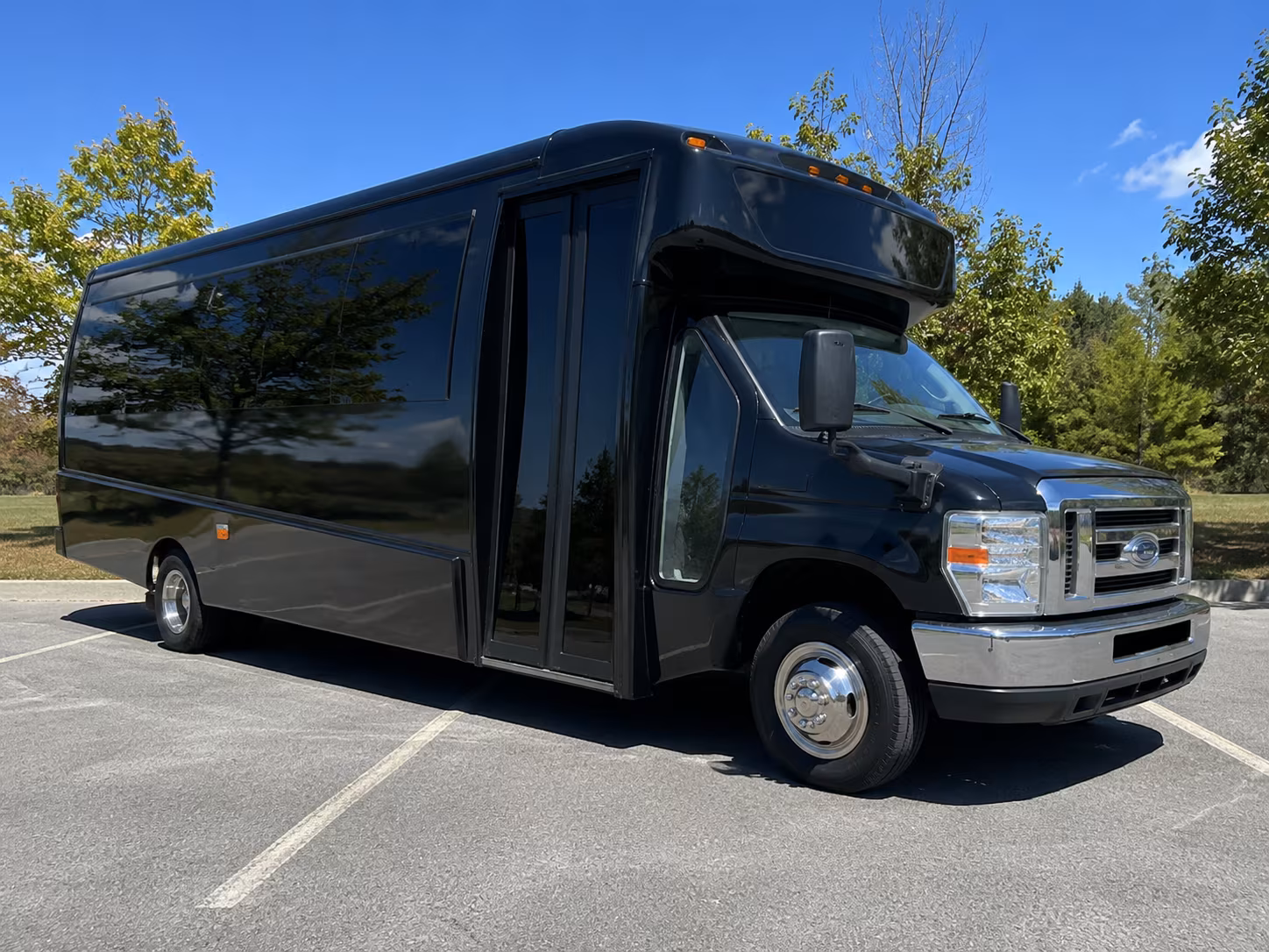 find and book transportation for your next concert or music festival 4