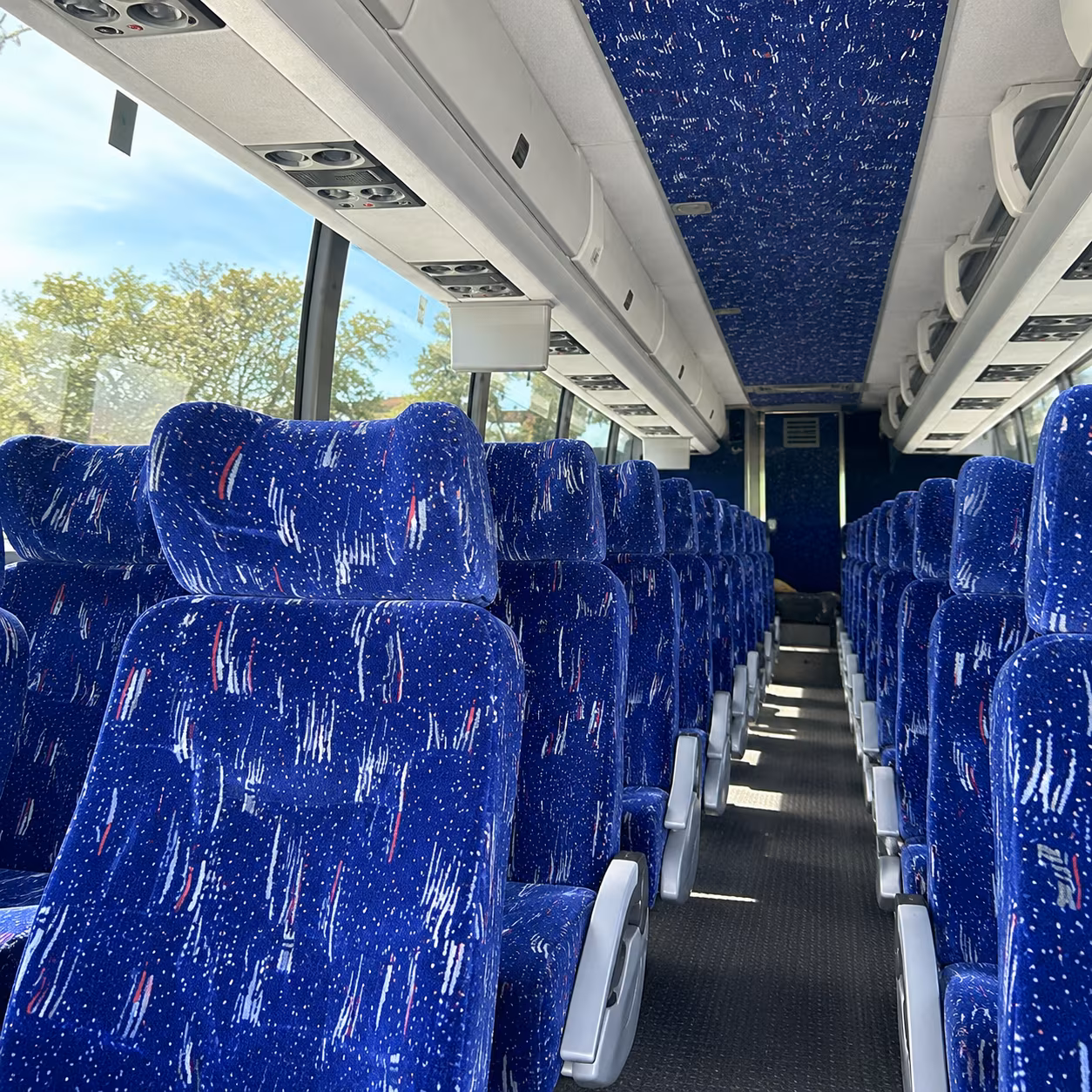 find and book transportation for your next convention or trade show 4