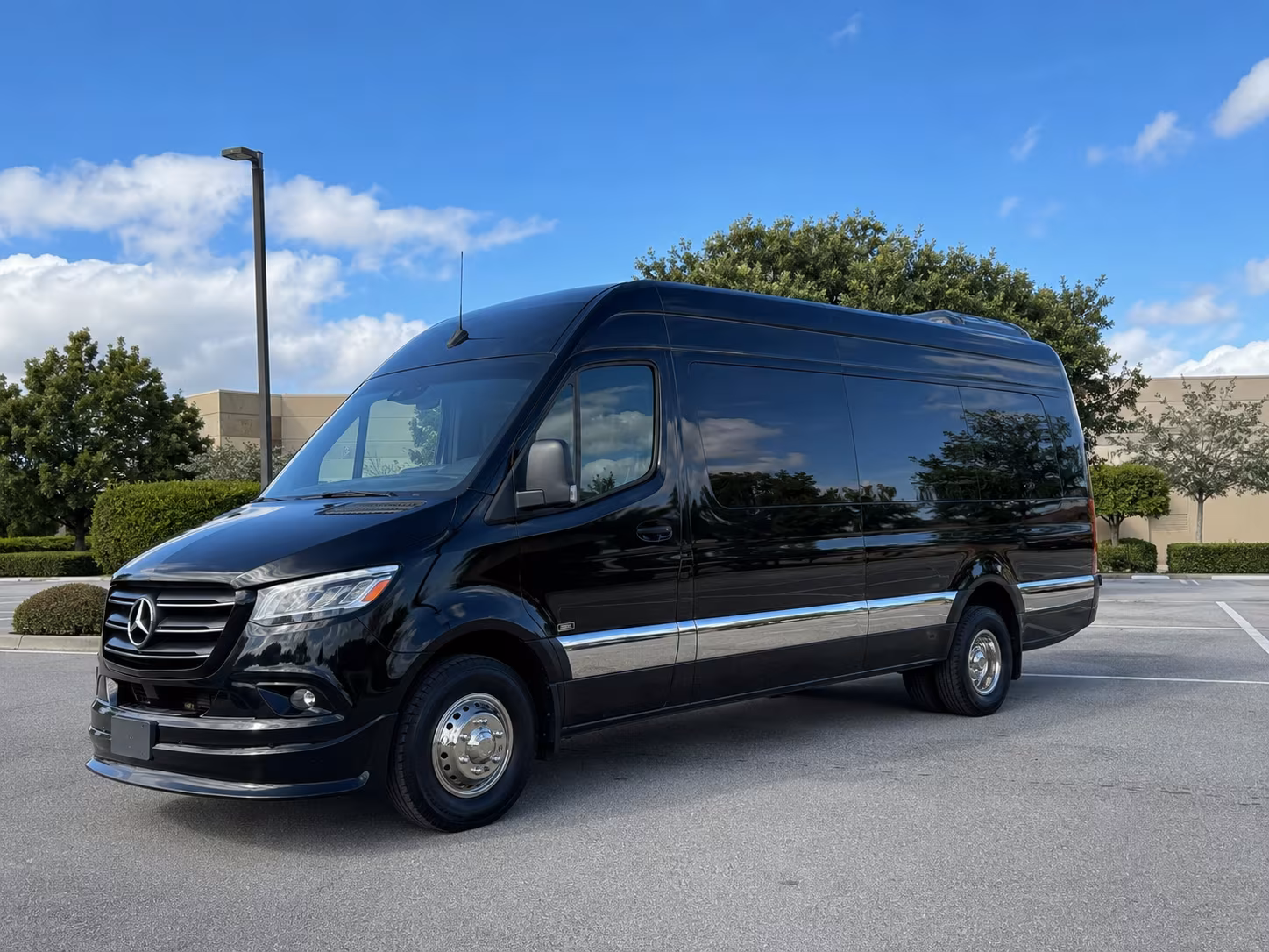 find and book transportation for your next convention or trade show 5