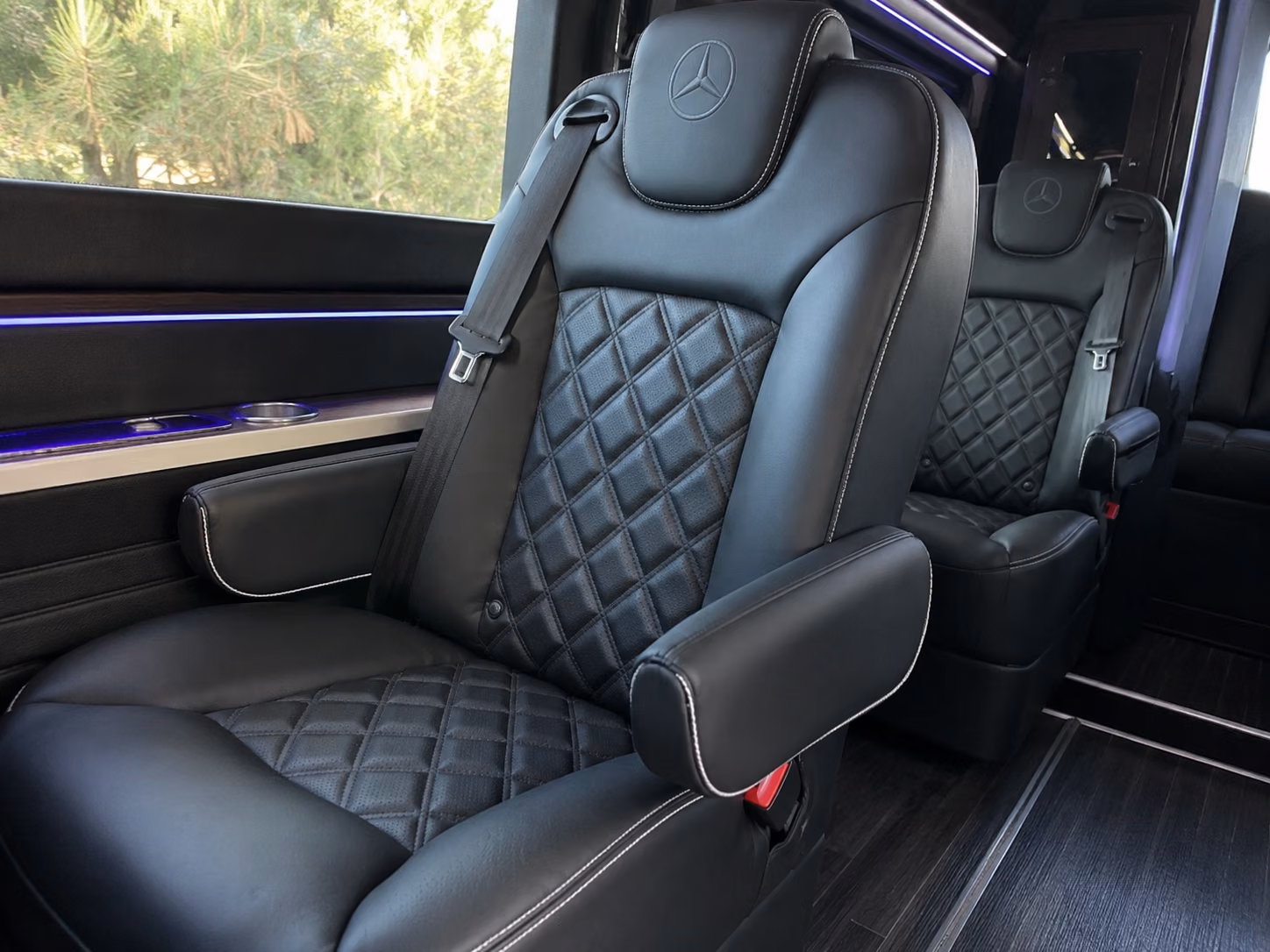find and book transportation for your next private event 3